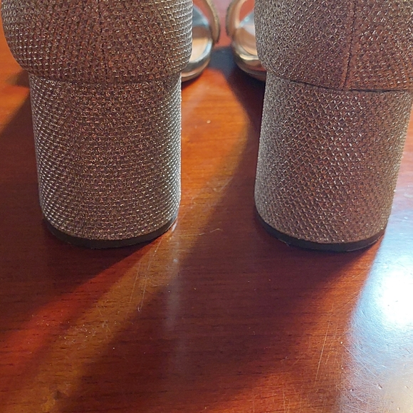 Strappy formal heels - Picture 3 of 4